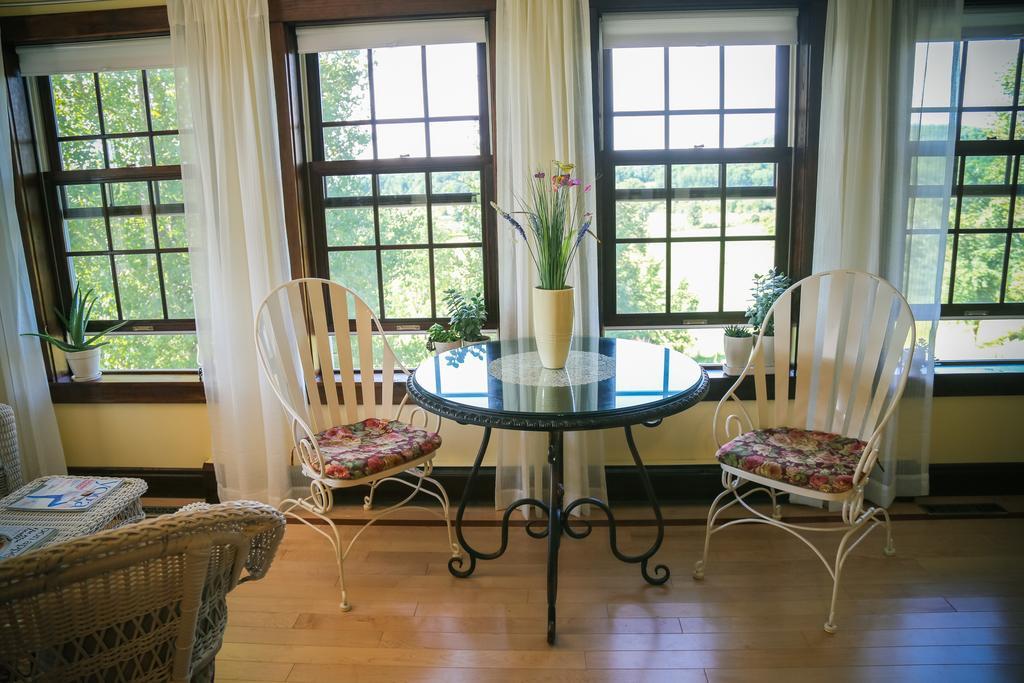 The Meier Inn, A Country Bed & Breakfast Boyceville Exteriör bild