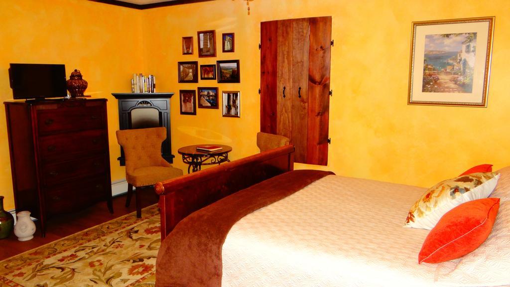 The Meier Inn, A Country Bed & Breakfast Boyceville Rum bild