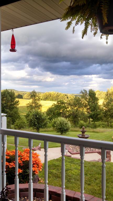 The Meier Inn, A Country Bed & Breakfast Boyceville Exteriör bild